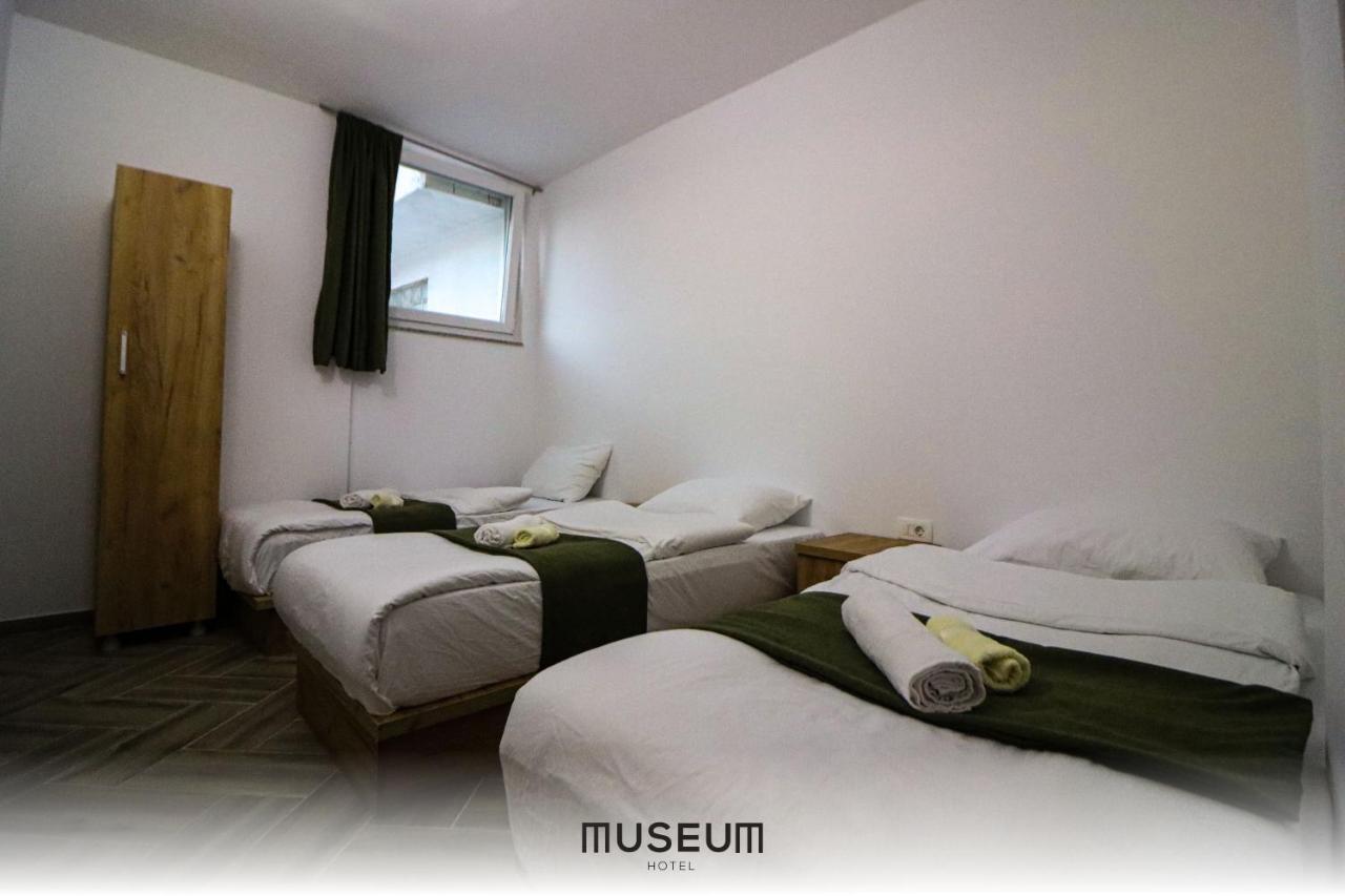 Museum Hotel Пристина Екстериор снимка