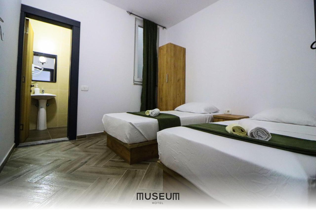 Museum Hotel Пристина Екстериор снимка